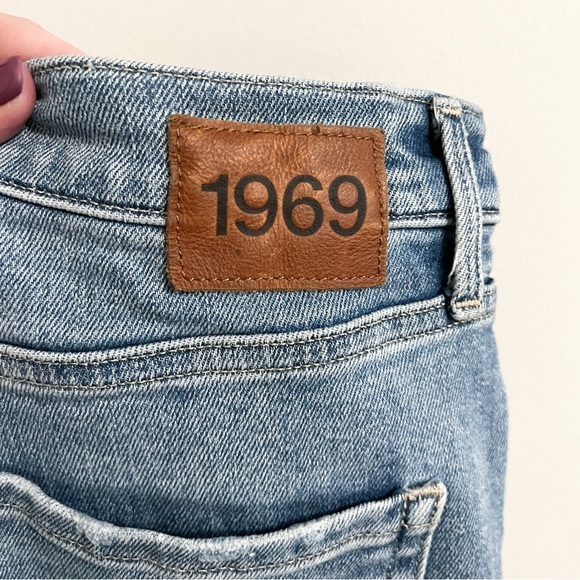 *SOLD* The GAP Selvedge Cigarette Jeans - Picture 6 of 8